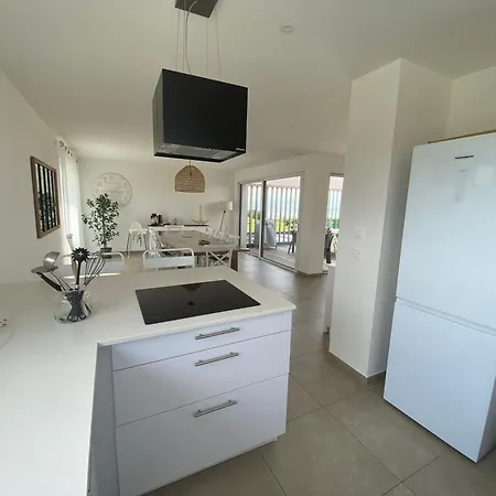 Bed and breakfast Sangatte-calais - Terrasse Vue - 2 Min A Pied De La Sangatte